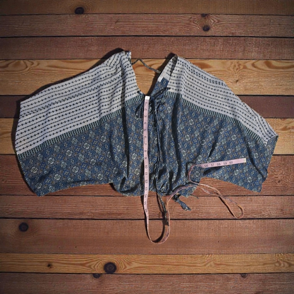 Forever‎ 21 Bohemian Style Blue And White Blouse - Picture 3 of 6